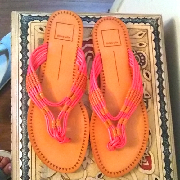 Shoes - DOLCE VITA  Sandals 9